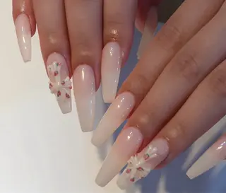 ネイル NiJi Nailsのネイルデザイン