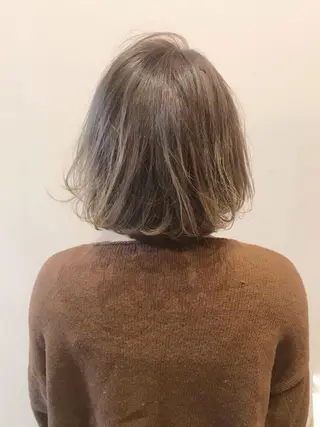 ミディアム カラー ヘアアレンジ 中村 梨沙のマツエク・マツパデザイン