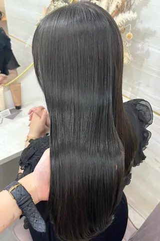 ロング カラー 🍒さき🍒大宮/ 透明感カラーのヘアスタイル