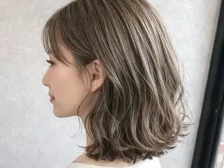 ミディアム 1%【横浜】 髪質改善&ケアカラーのヘアスタイル