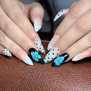 ネイル Mio nail Osakaのネイルデザイン