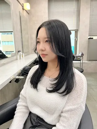 ロング カラー パーマ ヘアアレンジ メンズ 上品＆韓国風 🥀海心🥀のヘアスタイル