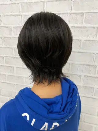 ミディアム 川上 紗也加のヘアスタイル