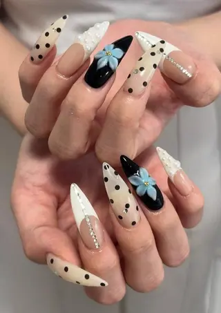 ネイル Lumi de nailsのネイルデザイン