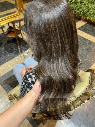 ロング カラー 田中 沙織のヘアスタイル