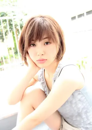 ミディアム 桑名 淳のヘアスタイル
