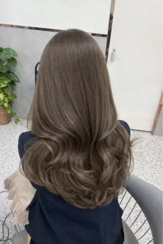 ロング カラー 🍒ブリーチなしカラ ー／Sakura🍒のヘアスタイル