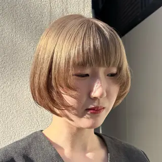 ショート カラー ツヤ髪ハイトーン ×レイヤー🌝リオのヘアスタイル