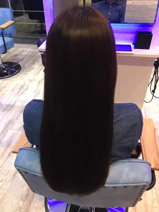 ロング カラー 白井 つづりのヘアスタイル