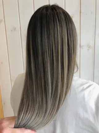 ロング カラー パーマ ヘアアレンジ 物江 竜のヘアスタイル