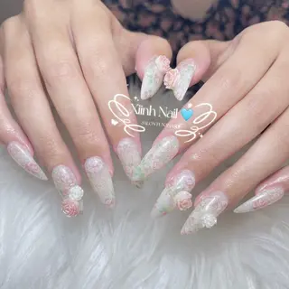 ネイル XIINHNAIL 船橋店 馬詰ちゃんのネイルデザイン