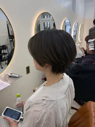 ショート 🌷透明感カラー×レ イヤー🌷澤畑まりあのヘアスタイル