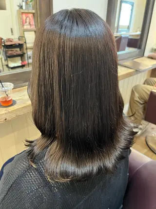 セミロング 暖色*ベージュ *くらたあやかのヘアスタイル