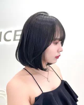 ショート カラー ヘアアレンジ 縮毛矯正🤍 ボブ/ HIKARIのヘアスタイル