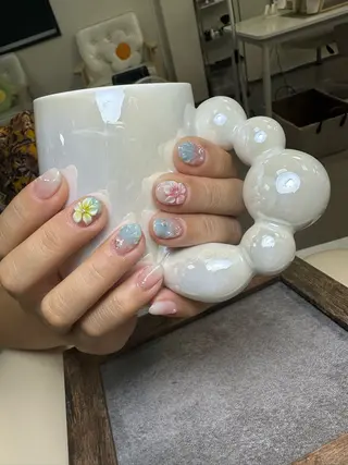 ネイル Mira Nail Studioのネイルデザイン