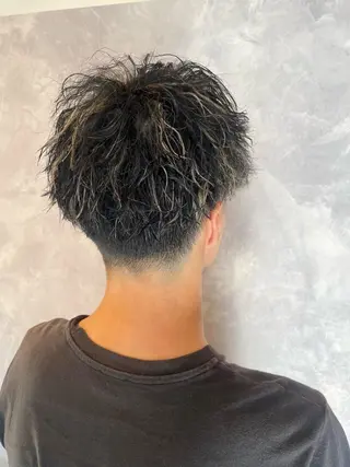 ショート カラー パーマ メンズ アクストスタイル川勝 しずかのヘアスタイル