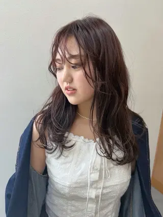セミロング カラー 駒場 まといのヘアスタイル