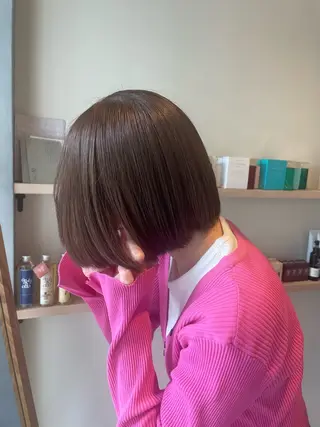 ショート ROCCO アイナ/ レイヤー透明感カラーのヘアスタイル