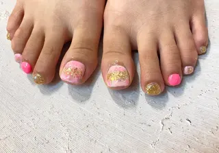 ネイル 吉田 奈未のネイルデザイン