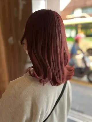 ミディアム 【ハイトーン】【ベー ジュ】TAKUMAのヘアスタイル