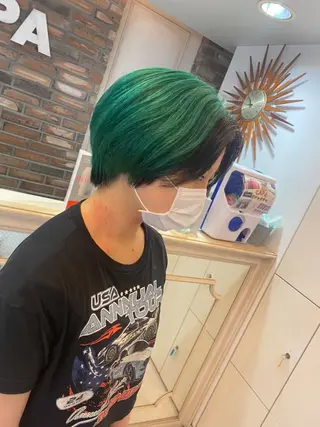 ショート カラー デザインカラー🎨 下北沢 / 磯部のヘアスタイル