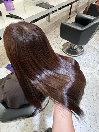 ロング カラー 🩷 しおり 🩷のヘアスタイル