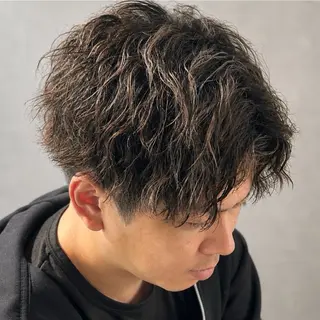 パーマ メンズ 安部 真弘のヘアスタイル
