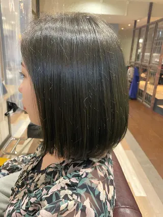 ミディアム カラー 髪質改善ハッシュフェ イスレイヤーYASUのヘアスタイル