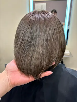 ショート カラー ヘアアレンジ 💟Opus // Mizuki🐕のヘアスタイル