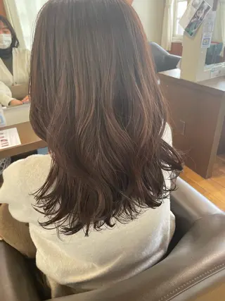 ロング カラー 永冶 花織のヘアスタイル