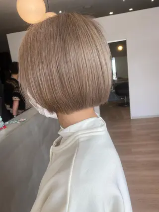 ショート カラー 鍵谷 公宏のヘアスタイル