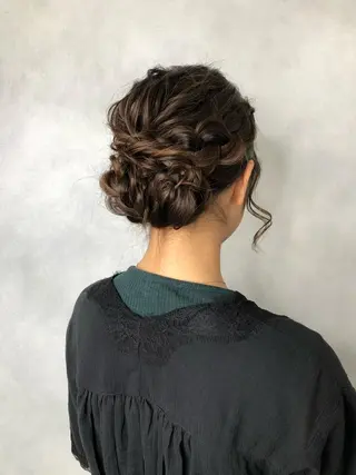 ミディアム ヘアアレンジ Acchon/心斎橋 💚ダブルカラーのヘアスタイル