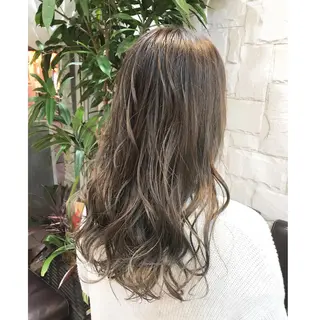 セミロング カラー 髪質改善 艶髪🔵フセナオヤのヘアスタイル