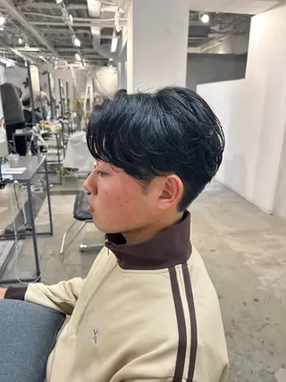 ショート パーマ メンズ メンズ清潔感のプロ 💈メンズパーマ藤田のヘアスタイル