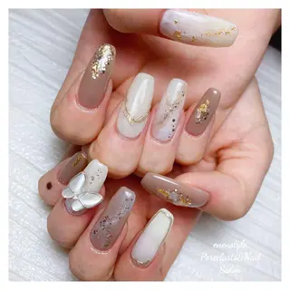 ミディアム ネイル 🐾enen style 🐾のネイルデザイン