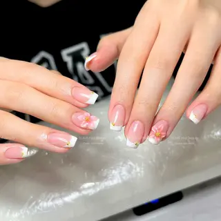 ミディアム YUME Nail Beautyのネイルデザイン
