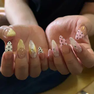 ネイル Nailist Rinaのネイルデザイン
