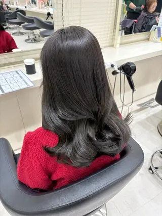 セミロング カラー ヘアアレンジ 💟RINNA 艶カラー💟のヘアスタイル