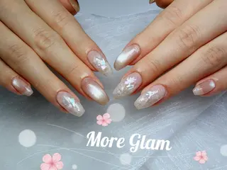 ネイル More Glam 池袋東口店のネイルデザイン