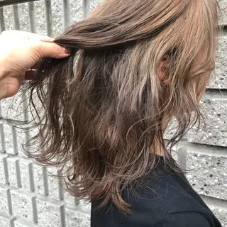 セミロング カラー レイヤー/顔周り /AKARIのヘアスタイル