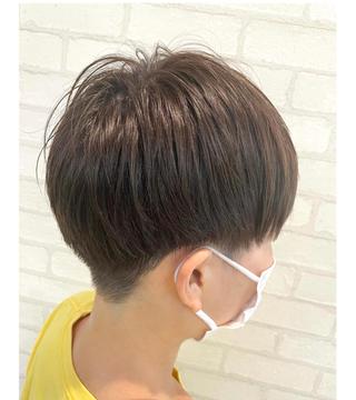 ショート カラー 🐤 ゆい🐓のヘアスタイル