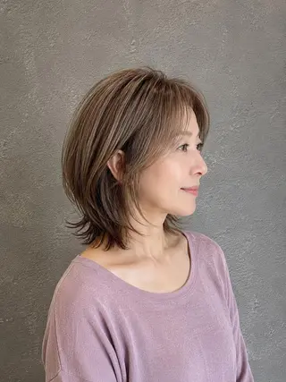 ミディアム 川畑 理花のヘアスタイル