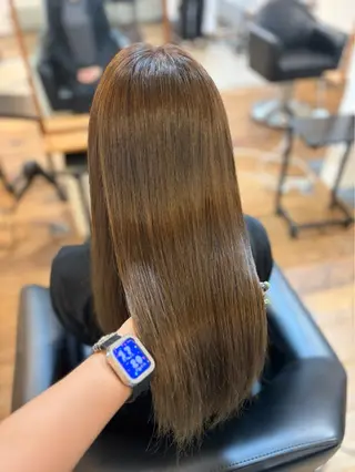 カラー Natsuwa /DOLLのヘアスタイル