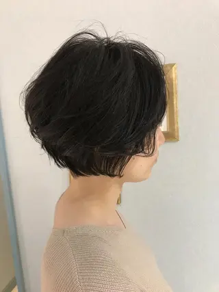 ショート ショート、ボブの達人 東康介✨のヘアスタイル
