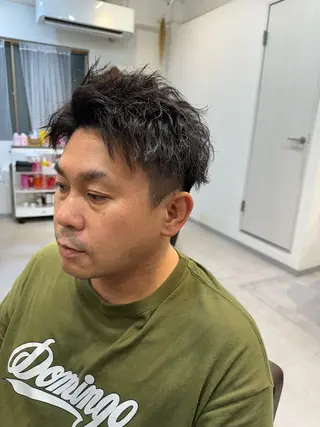 ショート パーマ メンズ 似合う髪型見つけます AYAKAのヘアスタイル