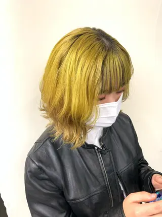 ミディアム 浦野 剛志のヘアスタイル