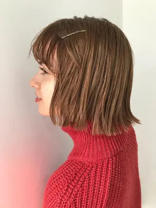 カラー 💓パーマ，💗 レイヤーカットのヘアスタイル