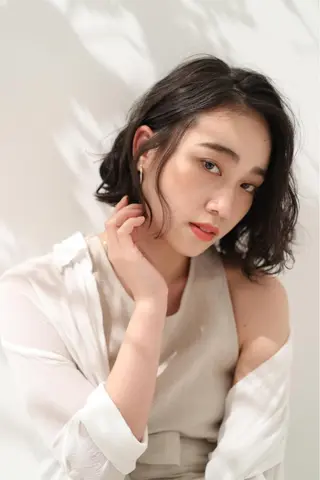 ミディアム レイヤー/艶髪カラー 森本くるみのヘアスタイル