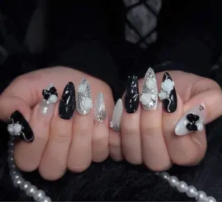 ネイル Julie Nail Hinのネイルデザイン