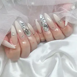 ロング Nailsalon Angeのネイルデザイン